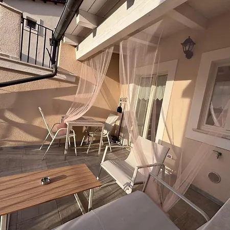 Domus D Appari Apartment L'Aquila